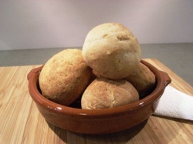 Pão de Queijo (Brasiliansiche Käsebrötchen)